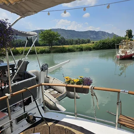 Hotel en barco Evasion Romantique Sur Le Rhone Valence (Drome)