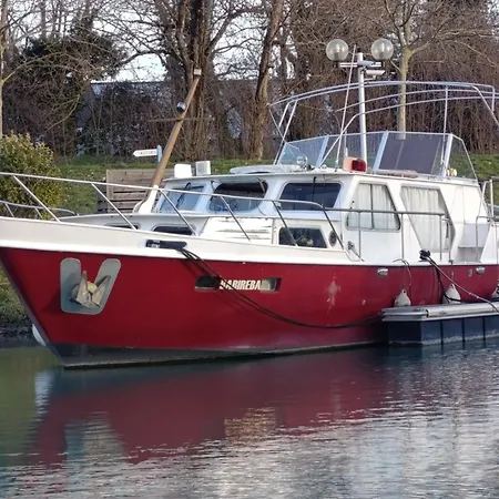 Evasion Romantique Sur Le Rhone Hotel en barco Valence (Drome)