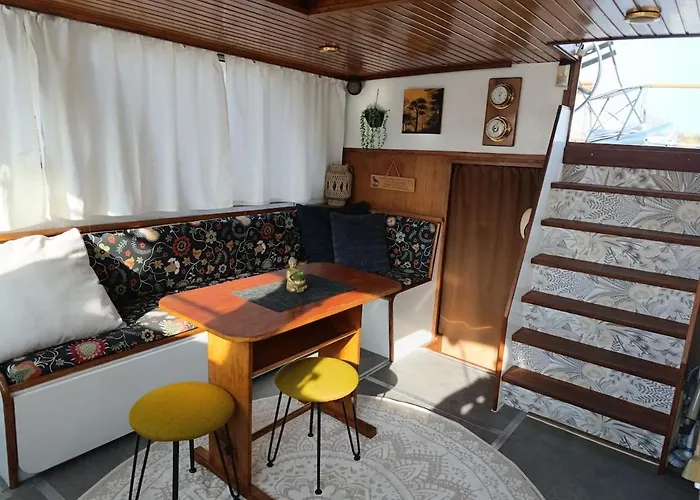 Evasion Romantique Sur Le Rhone Botel Valence (Drome)